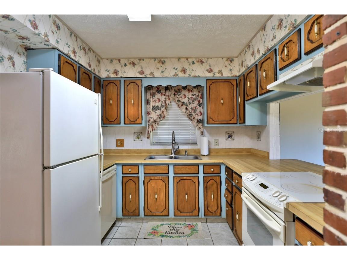 2155 SE County Highway 484 Belleview FL 34420 OM715657 image7