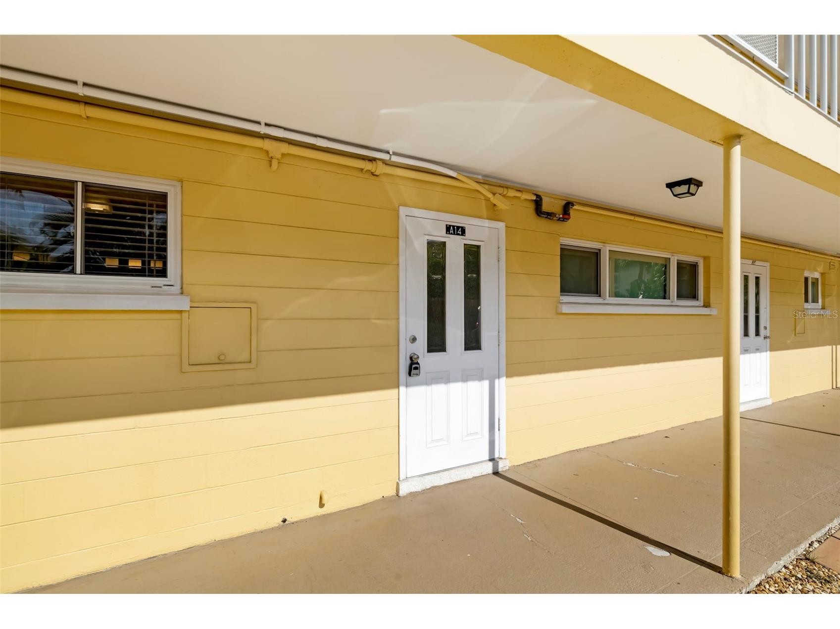2155 Wood Street #A14 Sarasota FL 34237 A4699025 image1