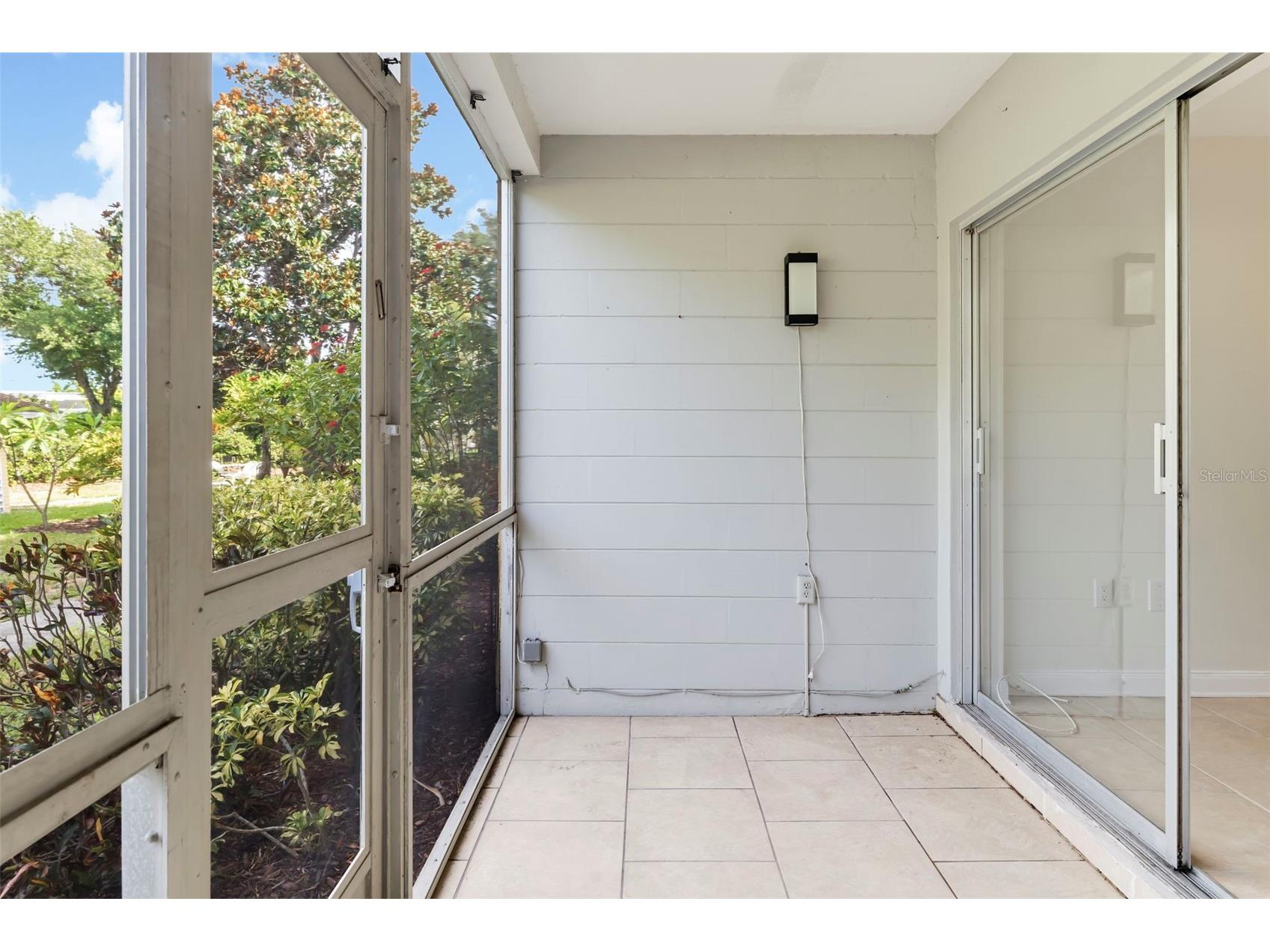 2155 Wood Street #A14 Sarasota FL 34237 A4699025 image18