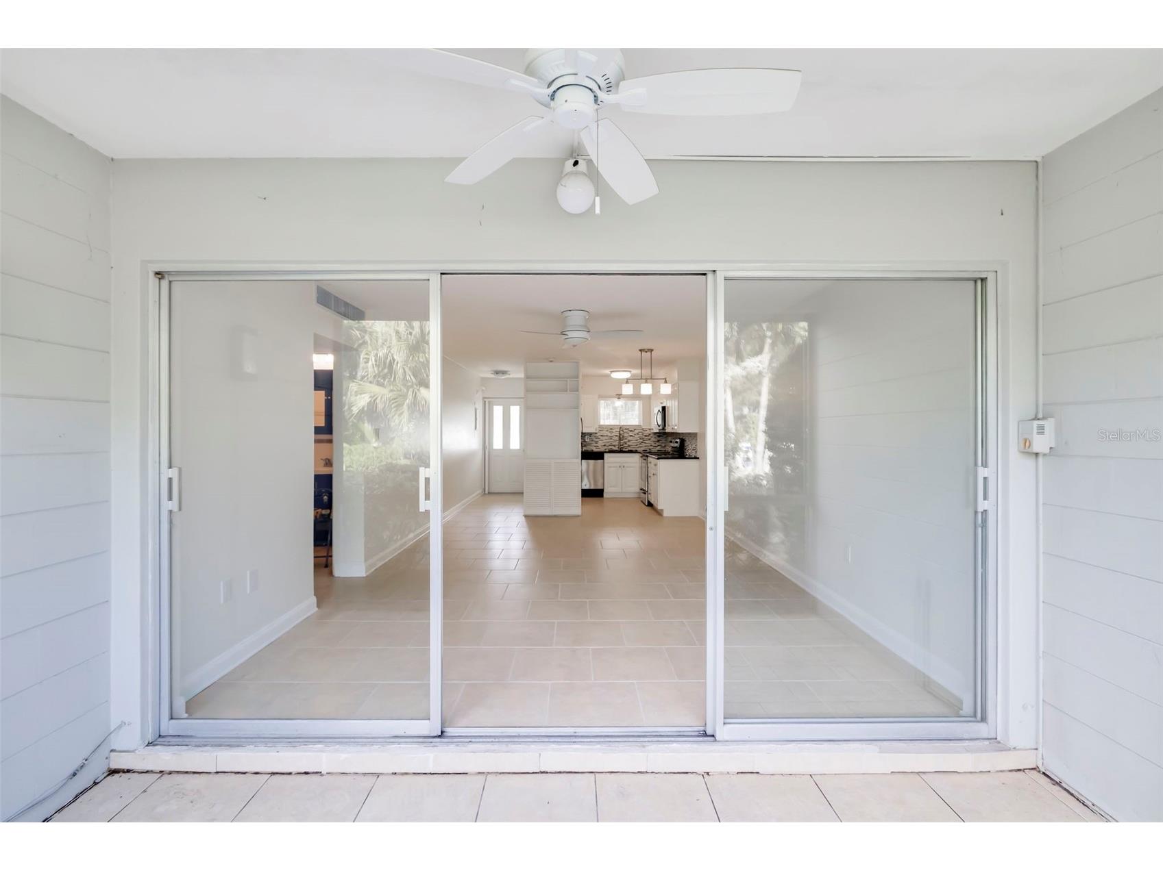 2155 Wood Street #A14 Sarasota FL 34237 A4699025 image19