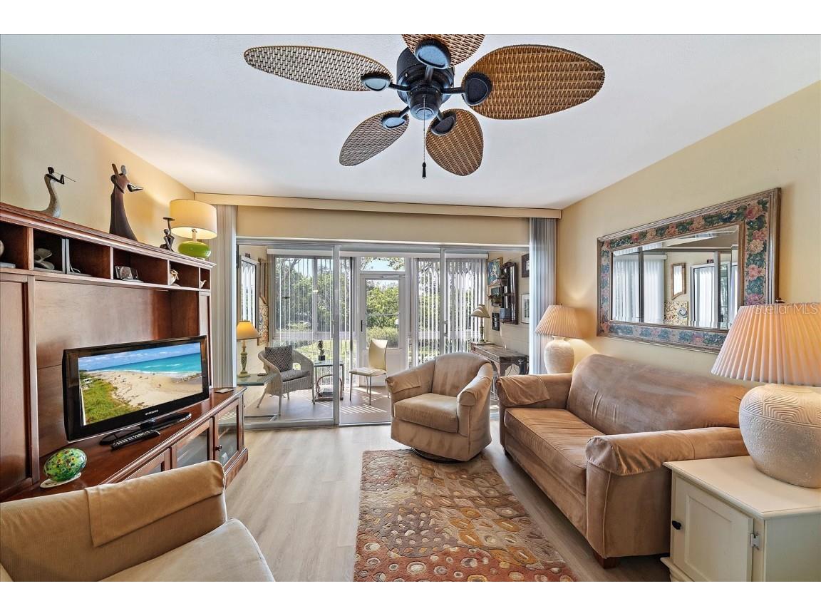 2155 Wood Street #A20 Sarasota FL 34237 A4644613 image14