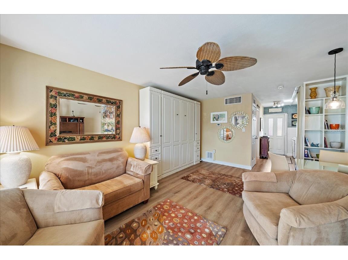 2155 Wood Street #A20 Sarasota FL 34237 A4644613 image16