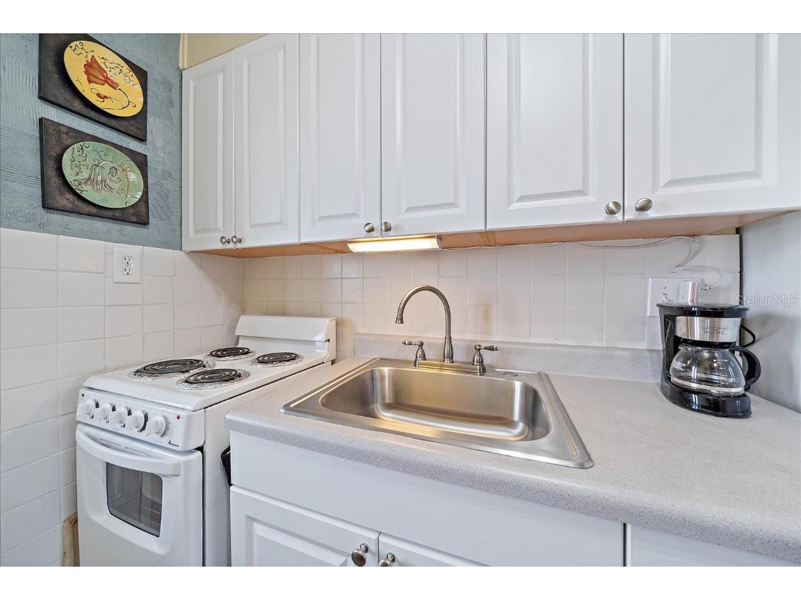 2155 Wood Street #A20 Sarasota FL 34237 A4644613 image6