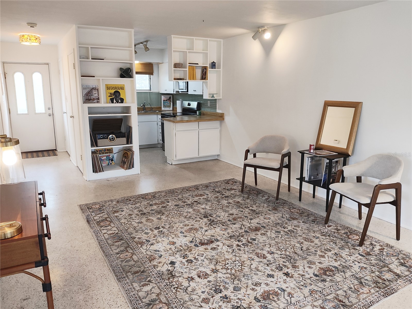 2155 Wood Street #A26 Sarasota FL 34237 A4655677 image3