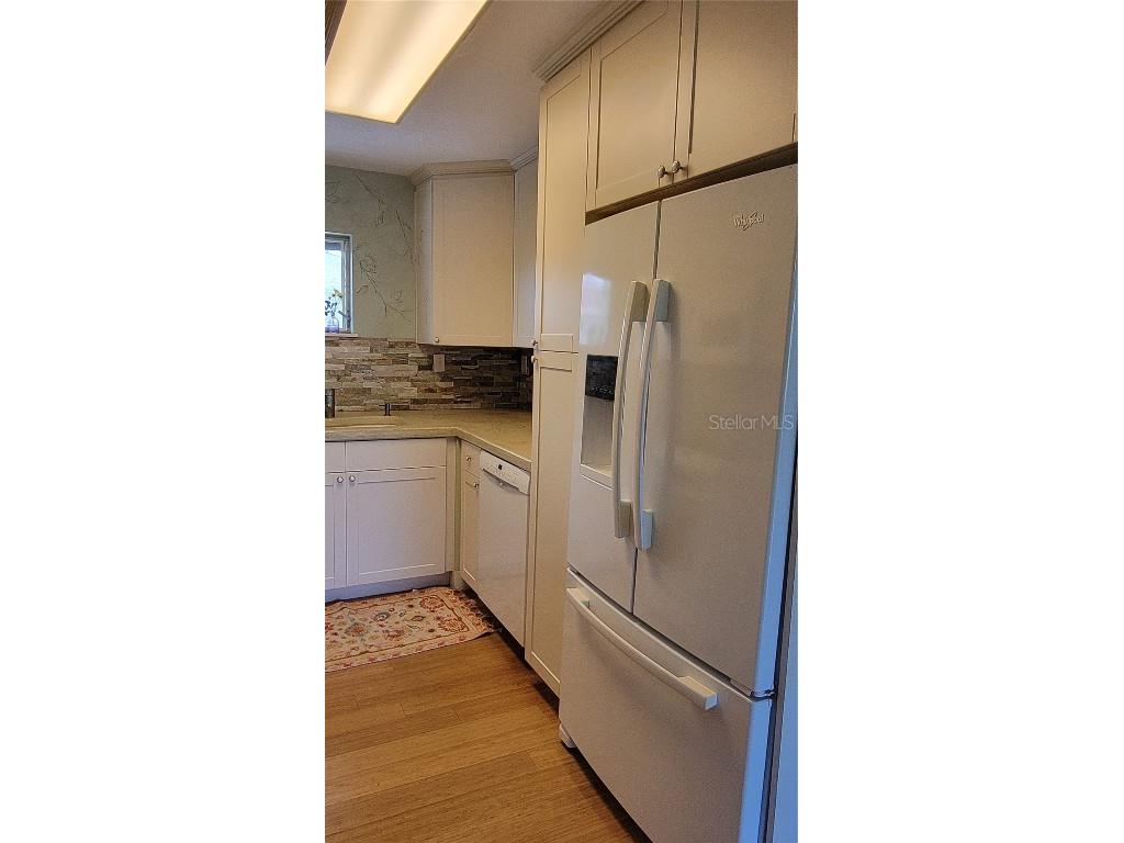 2155 Wood Street #B17 Sarasota FL 34237 A4653487 image10