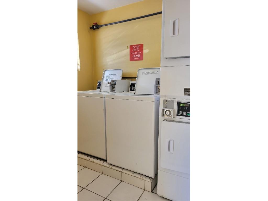 2155 Wood Street #B17 Sarasota FL 34237 A4653487 image17