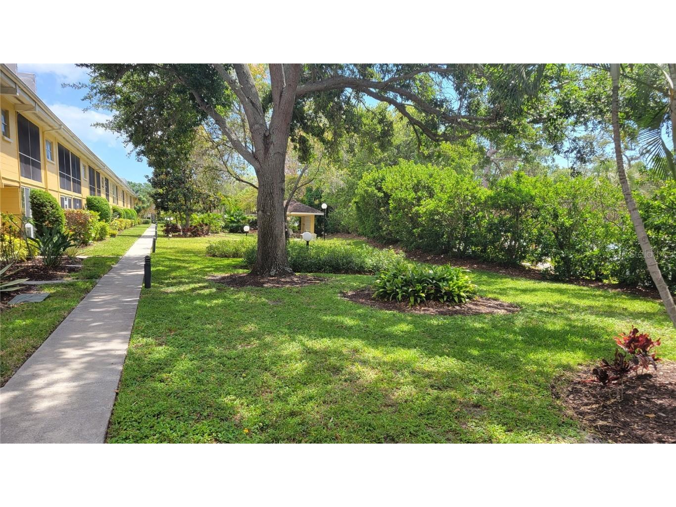 2155 Wood Street #B17 Sarasota FL 34237 A4653487 image18