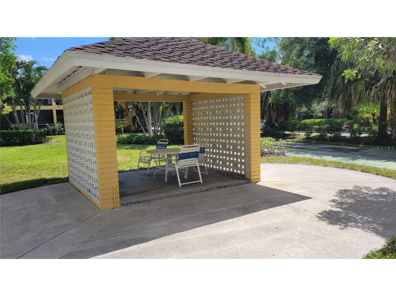 2155 Wood Street #B17 Sarasota FL 34237 A4653487 image22