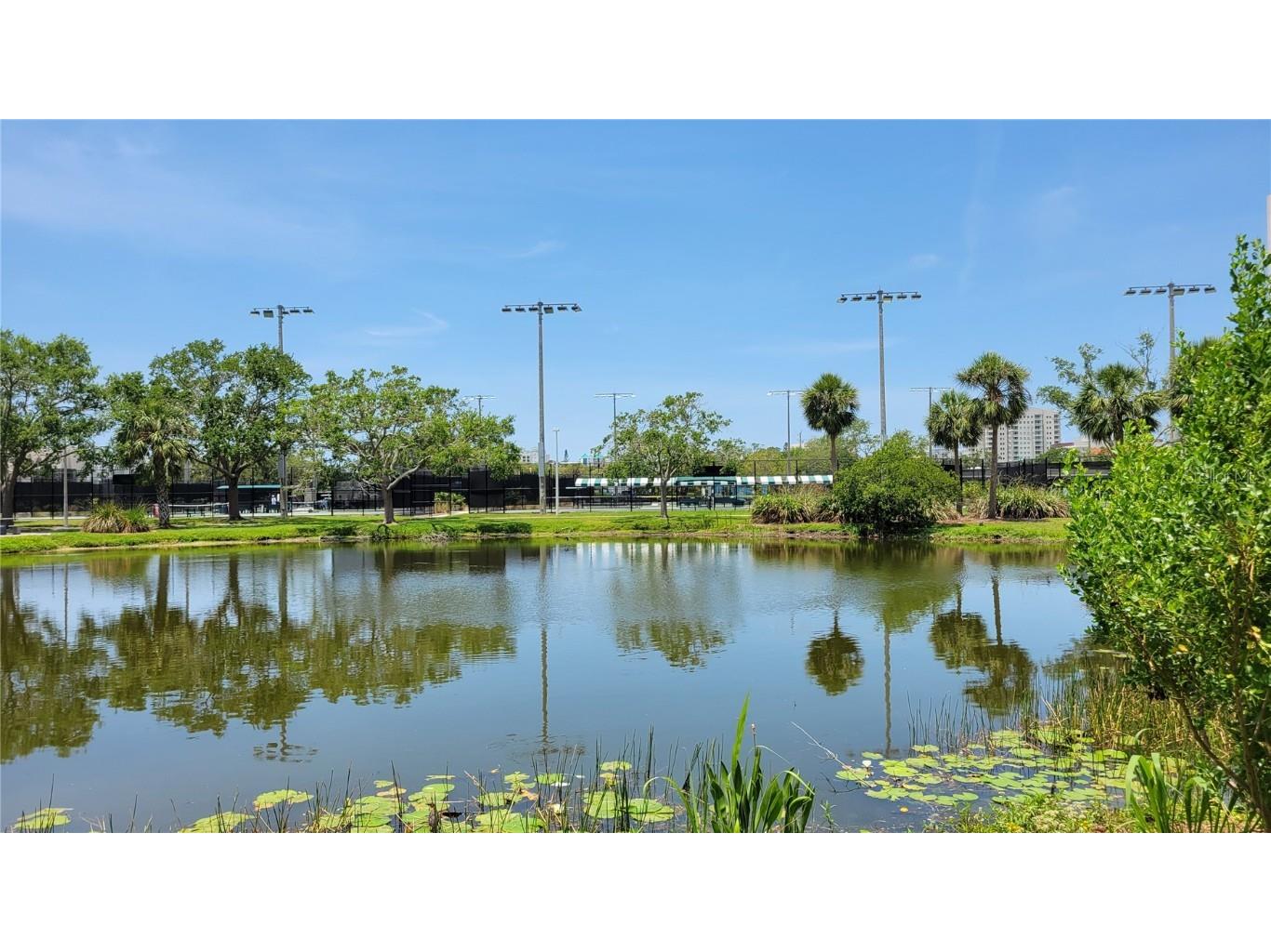 2155 Wood Street #B17 Sarasota FL 34237 A4653487 image34