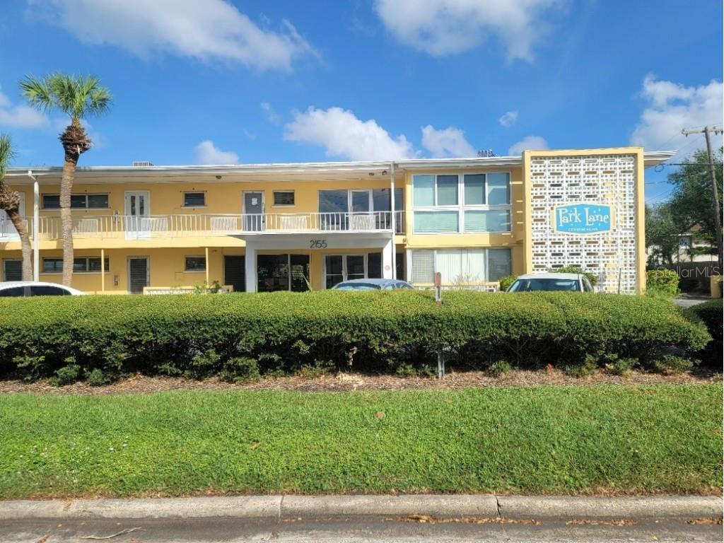 2155 Wood Street #B4 Sarasota FL 34237 O6292215 image1