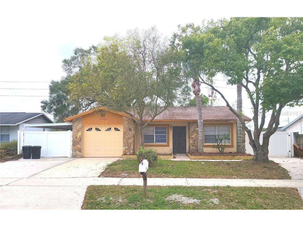 21552 Southwood Drive Lutz FL 33549 T3491717 image1