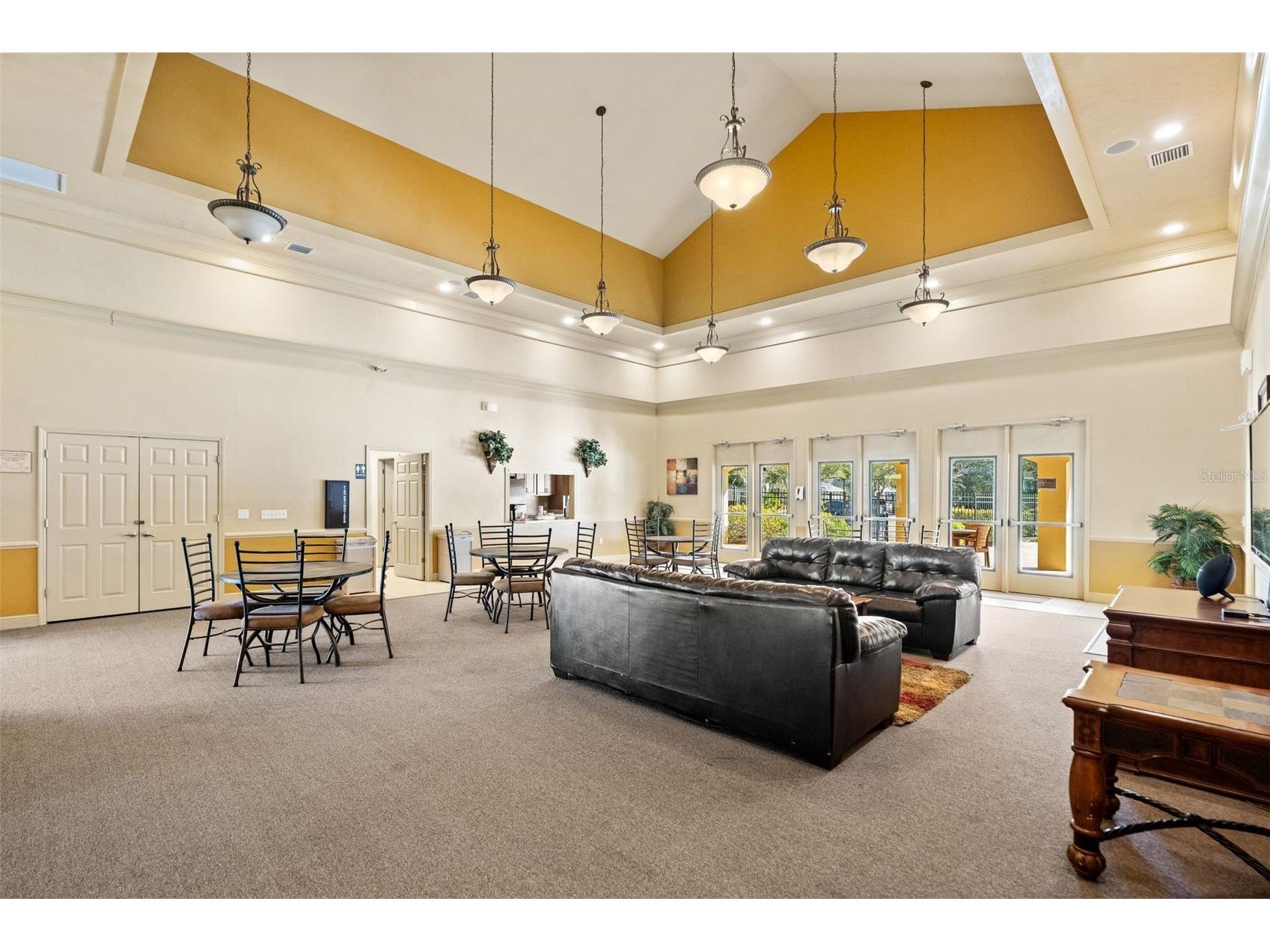 2156 NW 52 Place Gainesville FL 32605 GC538000 image32