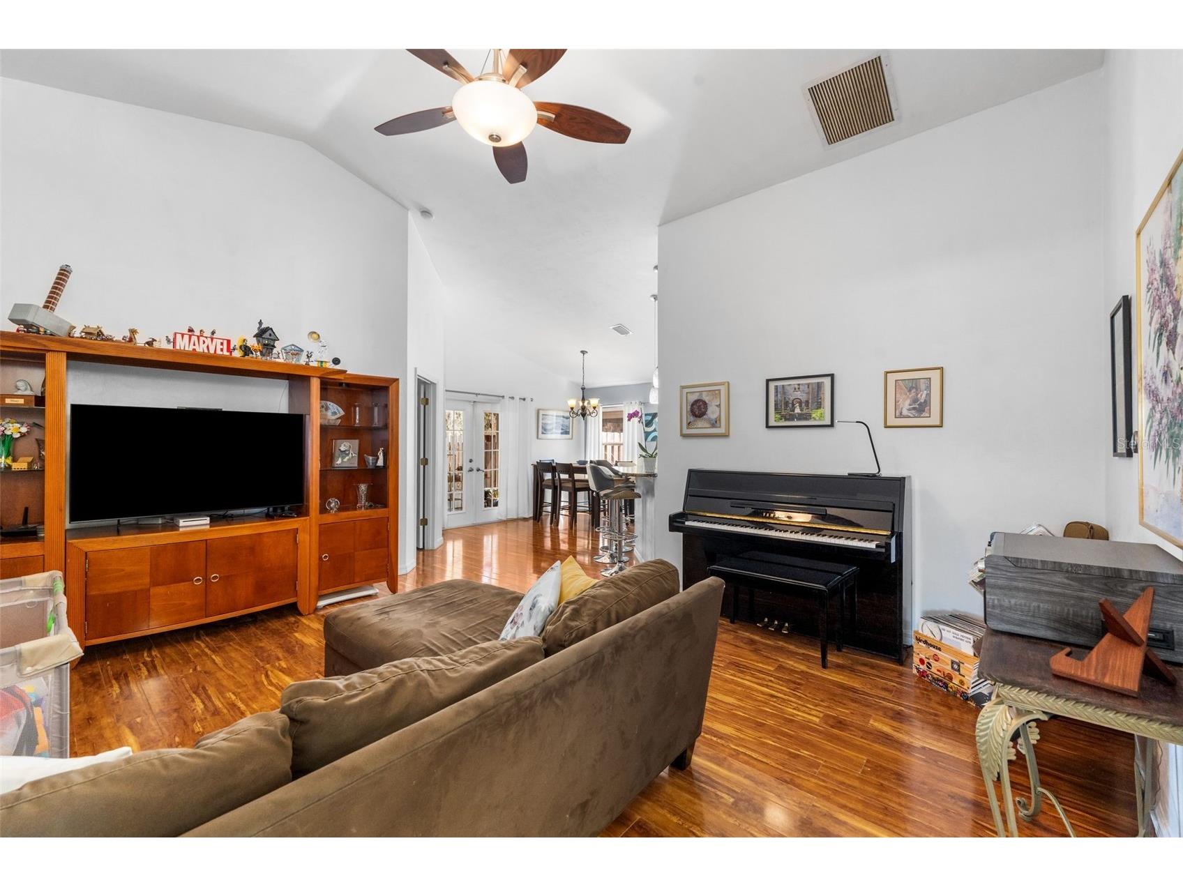 2156 NW 52 Place Gainesville FL 32605 GC538000 image9