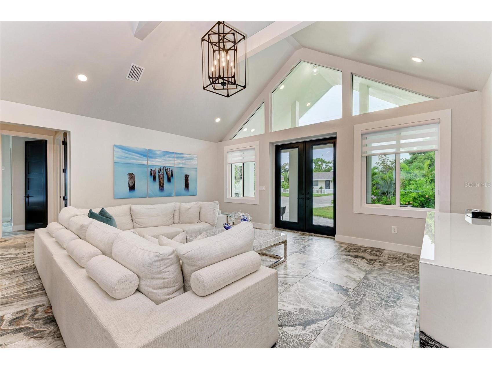 2156 Orchid Street Sarasota FL 34239 A4663262 image11