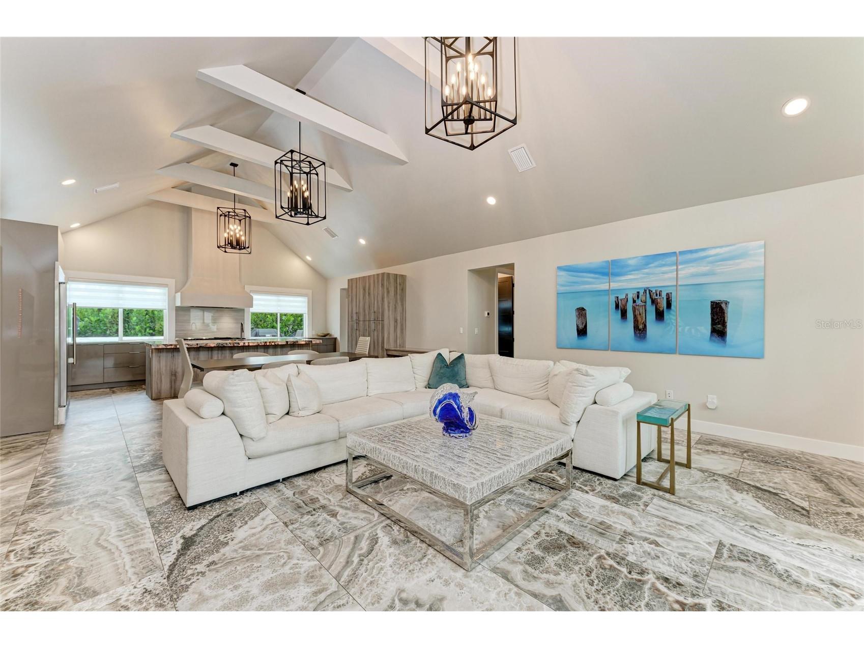 2156 Orchid Street Sarasota FL 34239 A4663262 image12