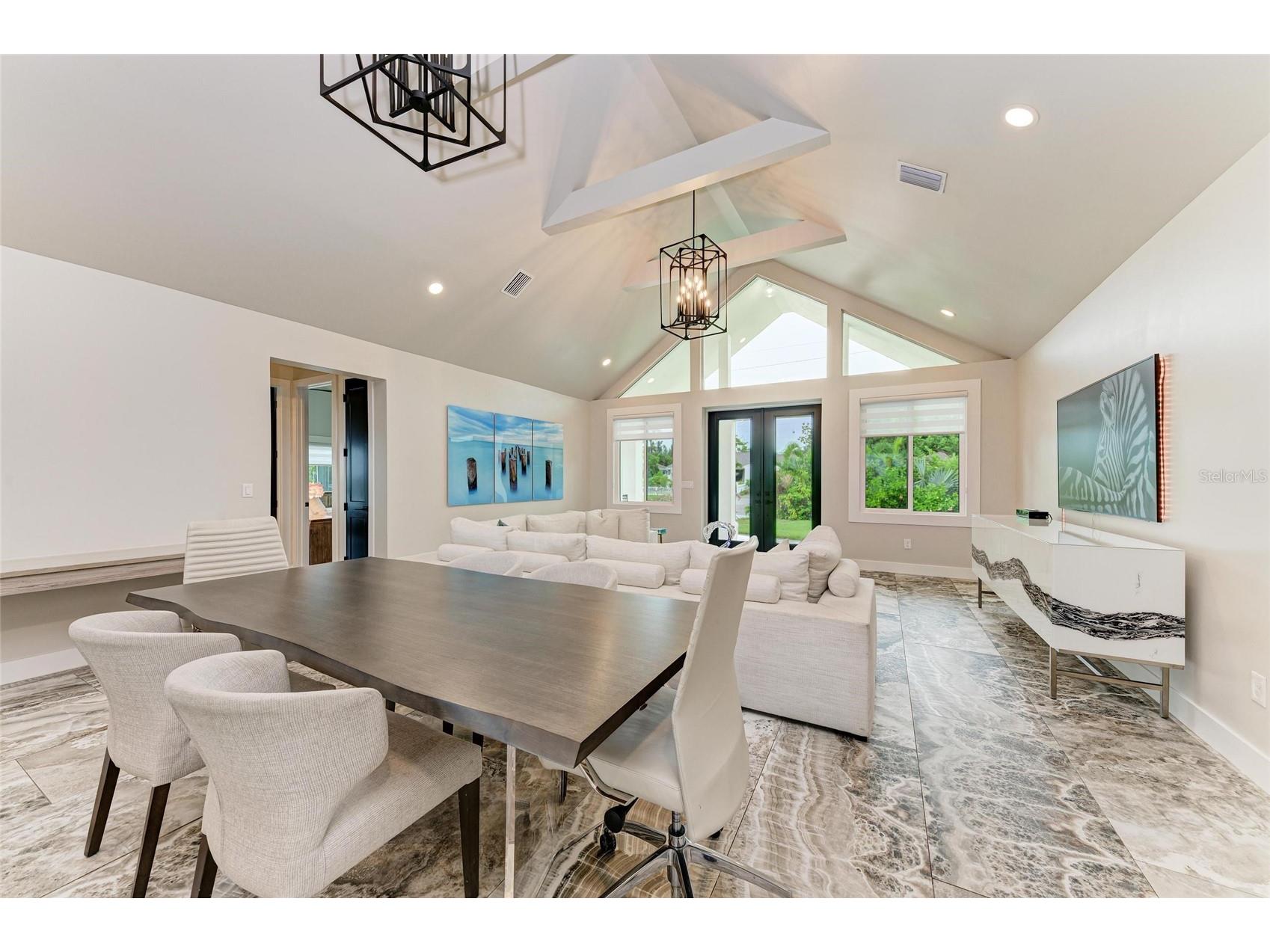 2156 Orchid Street Sarasota FL 34239 A4663262 image16