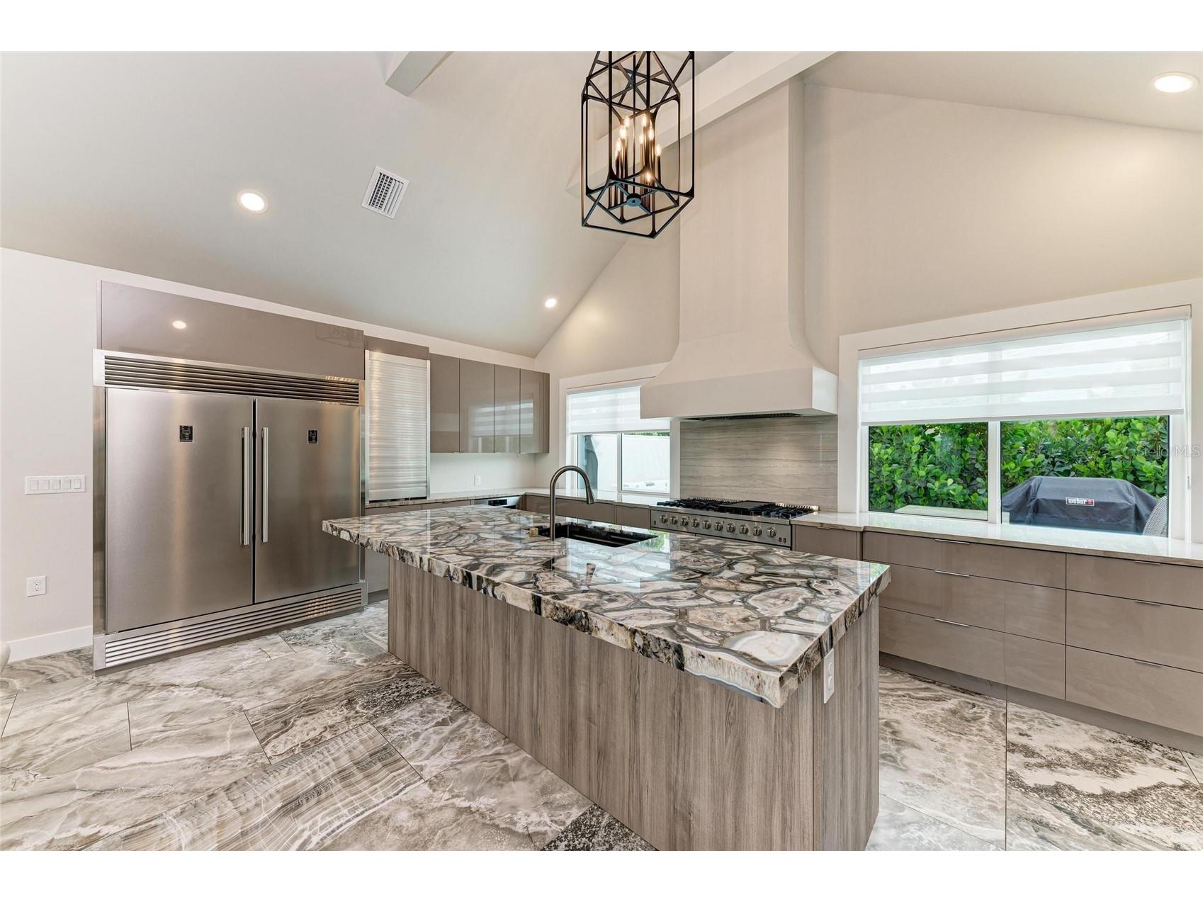 2156 Orchid Street Sarasota FL 34239 A4663262 image21