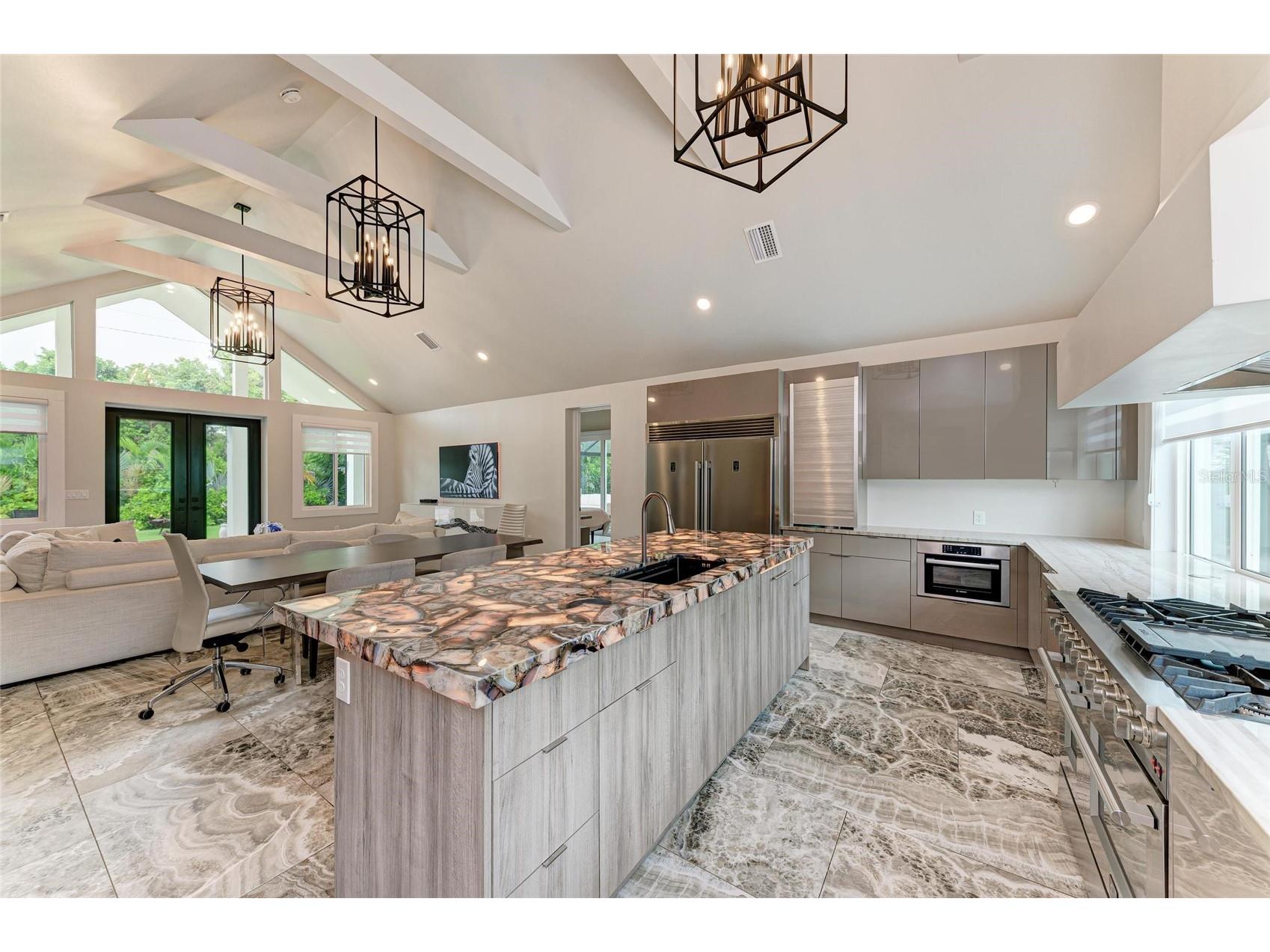 2156 Orchid Street Sarasota FL 34239 A4663262 image24