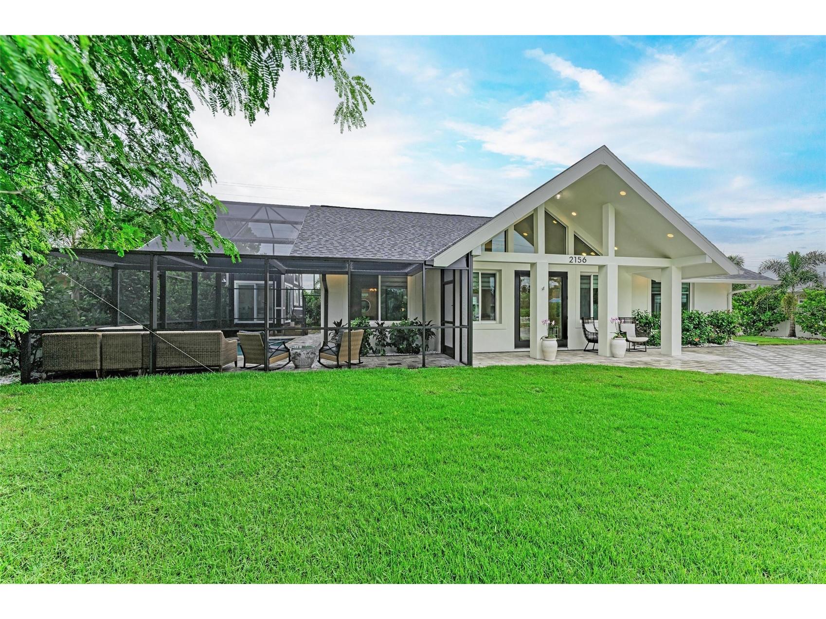 2156 Orchid Street Sarasota FL 34239 A4663262 image3