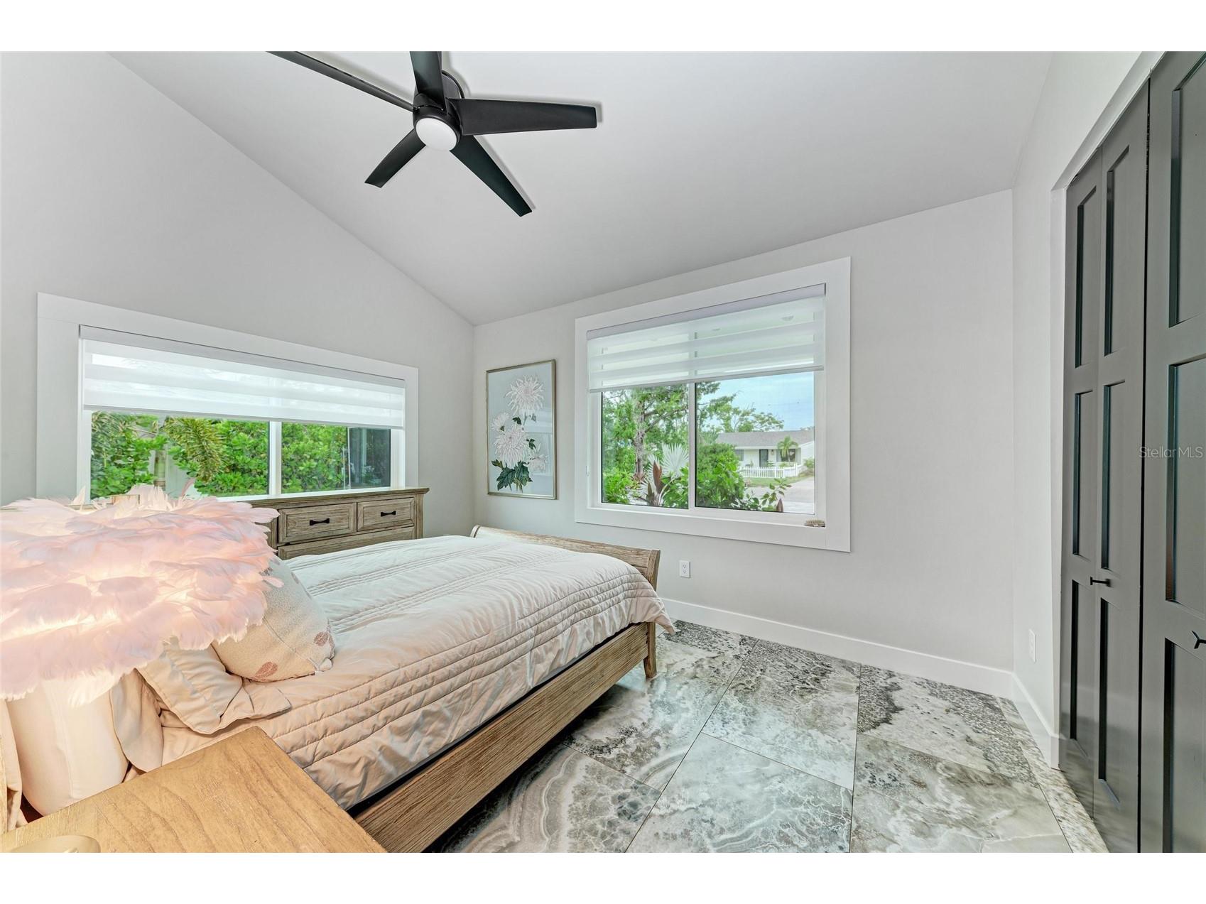 2156 Orchid Street Sarasota FL 34239 A4663262 image37