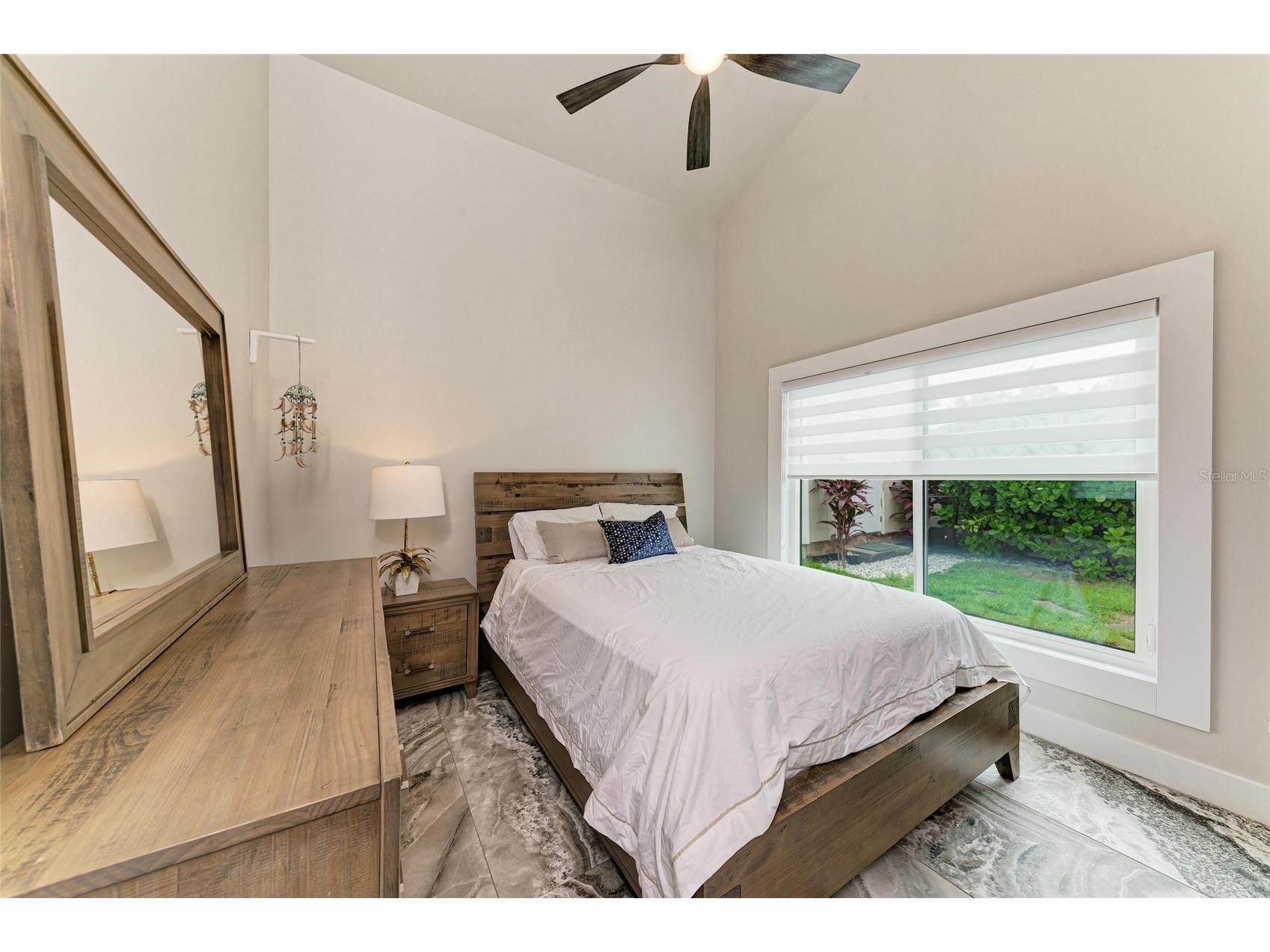 2156 Orchid Street Sarasota FL 34239 A4663262 image41