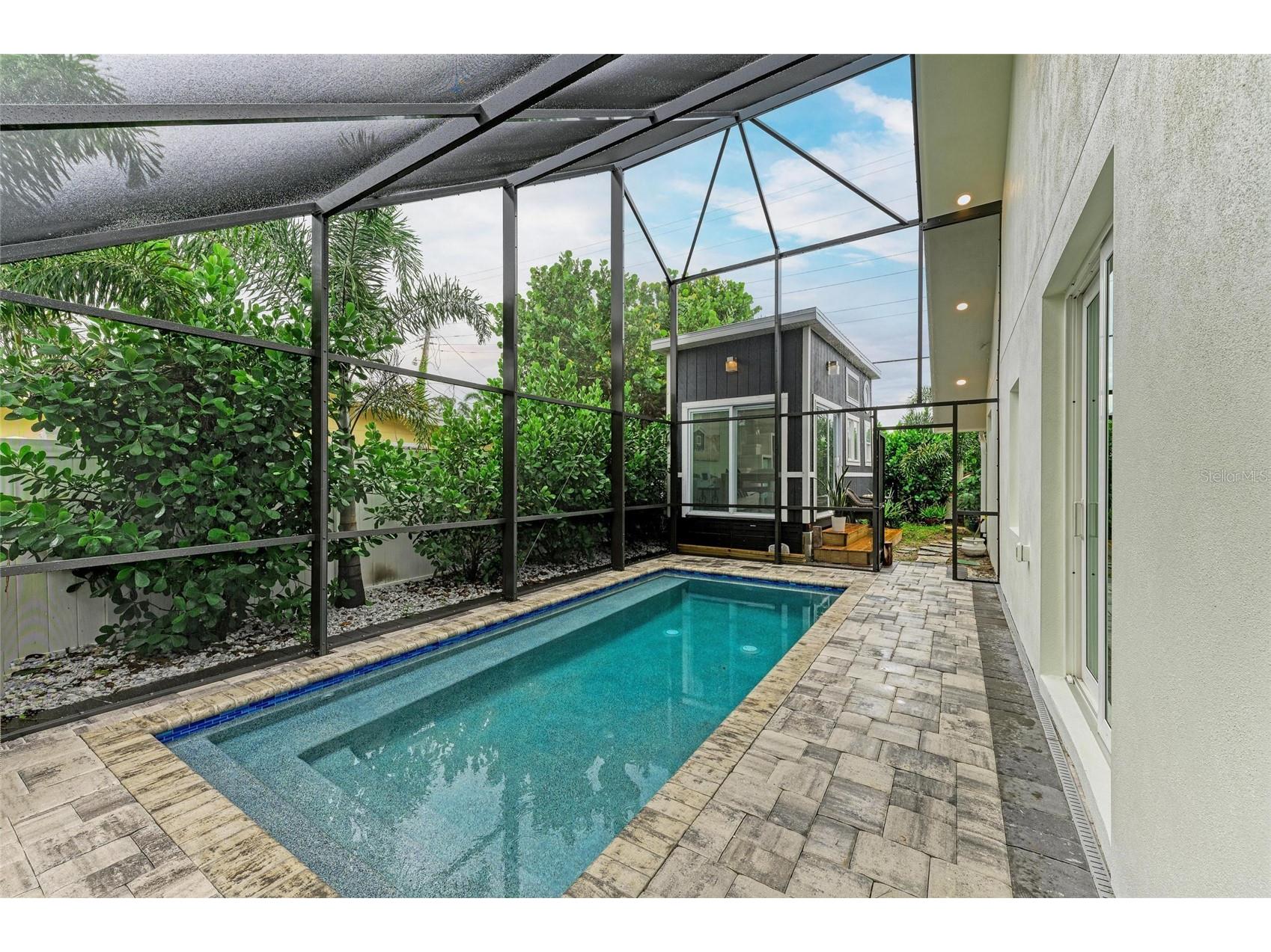 2156 Orchid Street Sarasota FL 34239 A4663262 image45