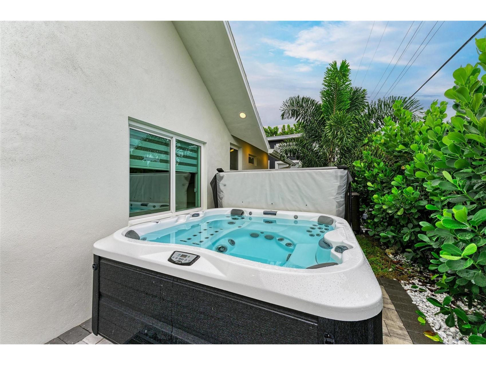 2156 Orchid Street Sarasota FL 34239 A4663262 image46