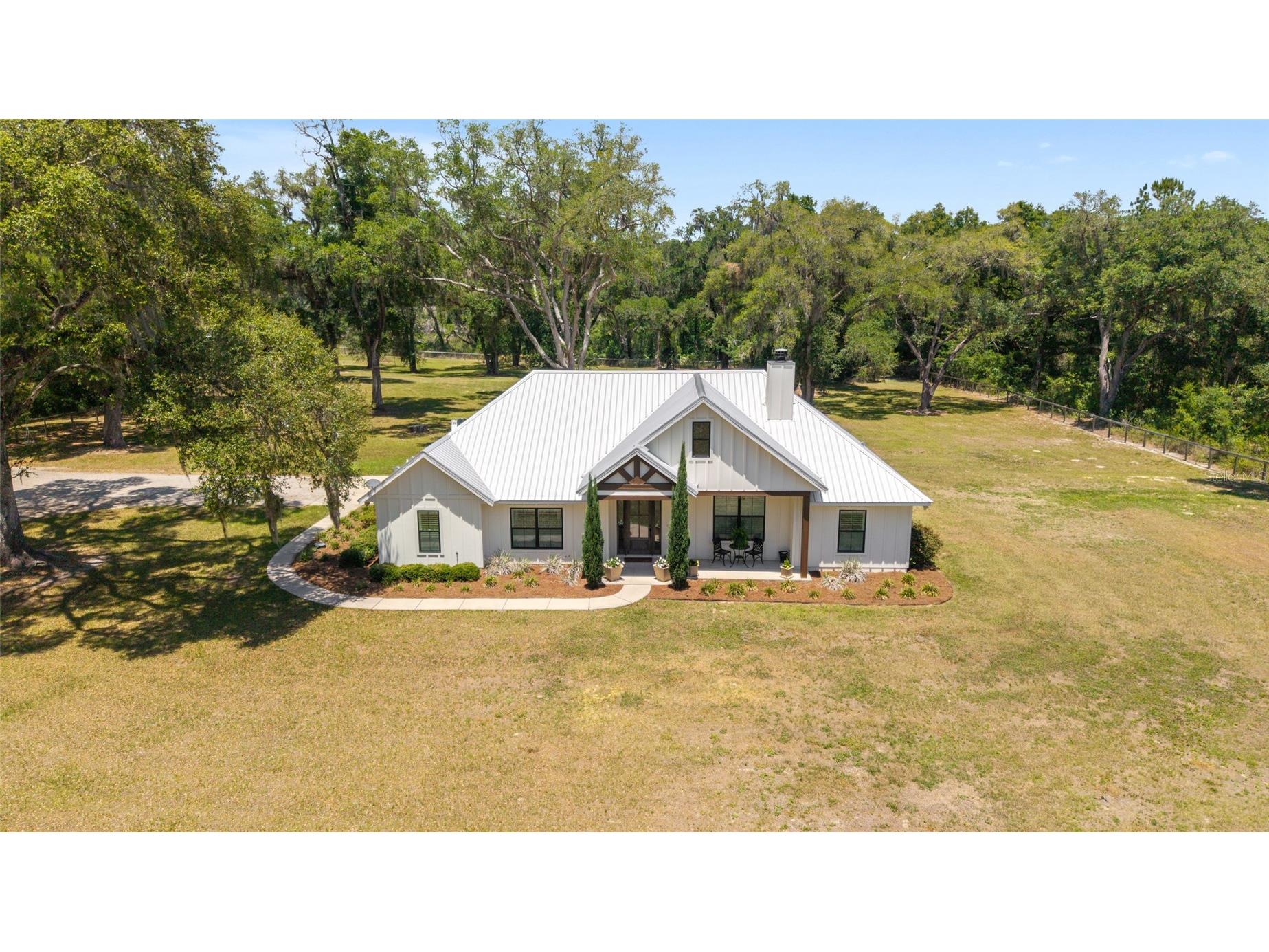 21561 SE 30 Street Williston FL 32696 OM724115 image1