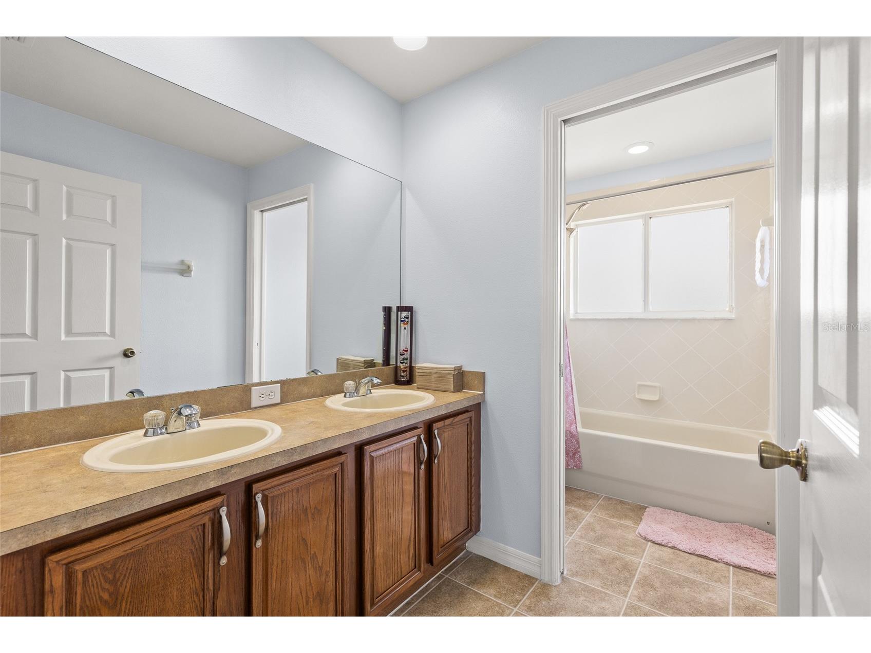 2157 Island Walk Drive Orlando FL 32824 O6384368 image19