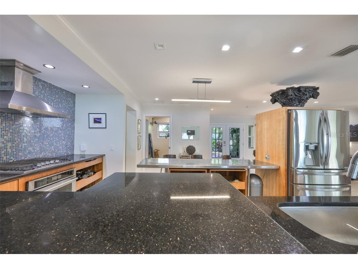 2158 Blossom Way S Saint Petersburg FL 33712 TB8445146 image26