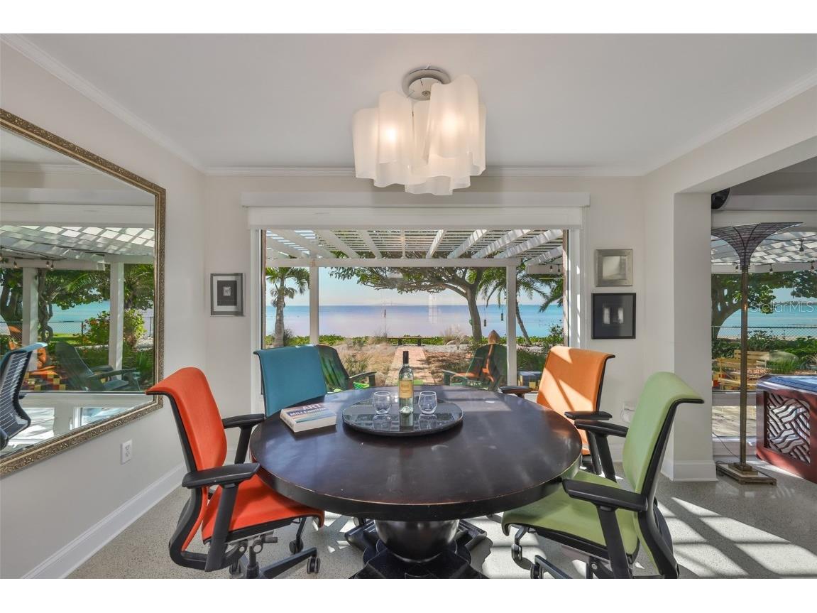 2158 Blossom Way S Saint Petersburg FL 33712 TB8445146 image27