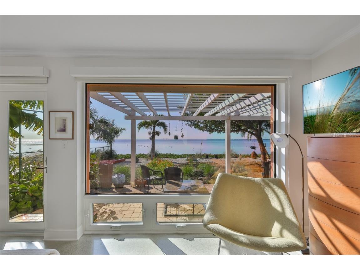 2158 Blossom Way S Saint Petersburg FL 33712 TB8445146 image41