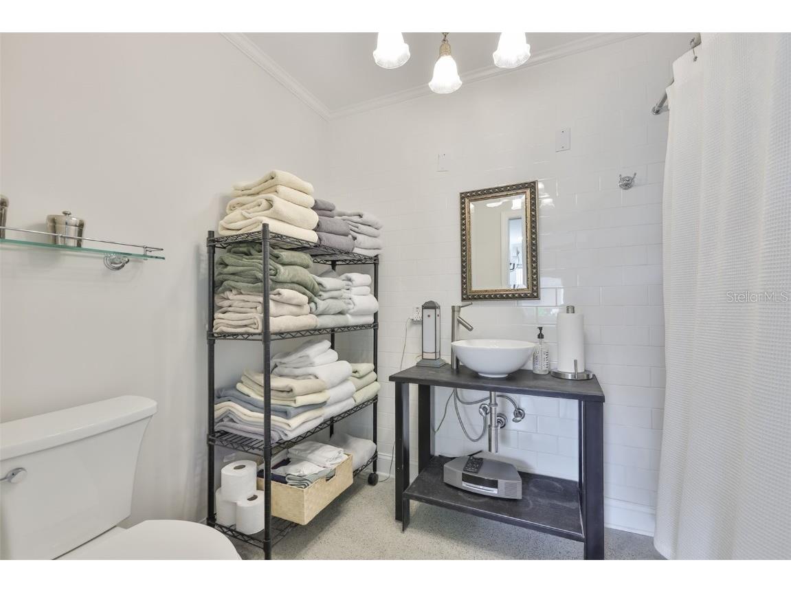 2158 Blossom Way S Saint Petersburg FL 33712 TB8445146 image48