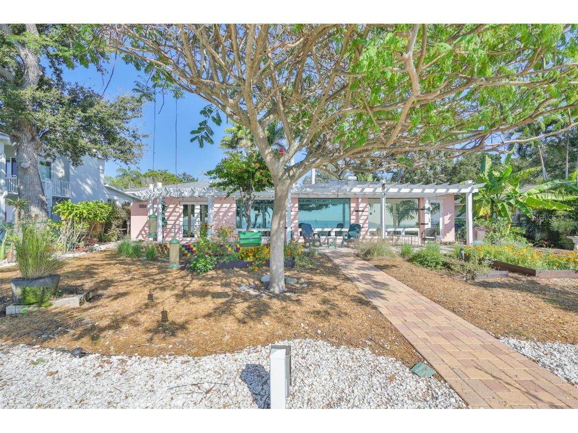 2158 Blossom Way S Saint Petersburg FL 33712 TB8445146 image56