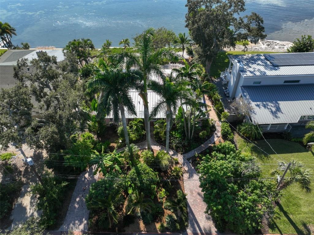 2158 Blossom Way S Saint Petersburg FL 33712 TB8445146 image8