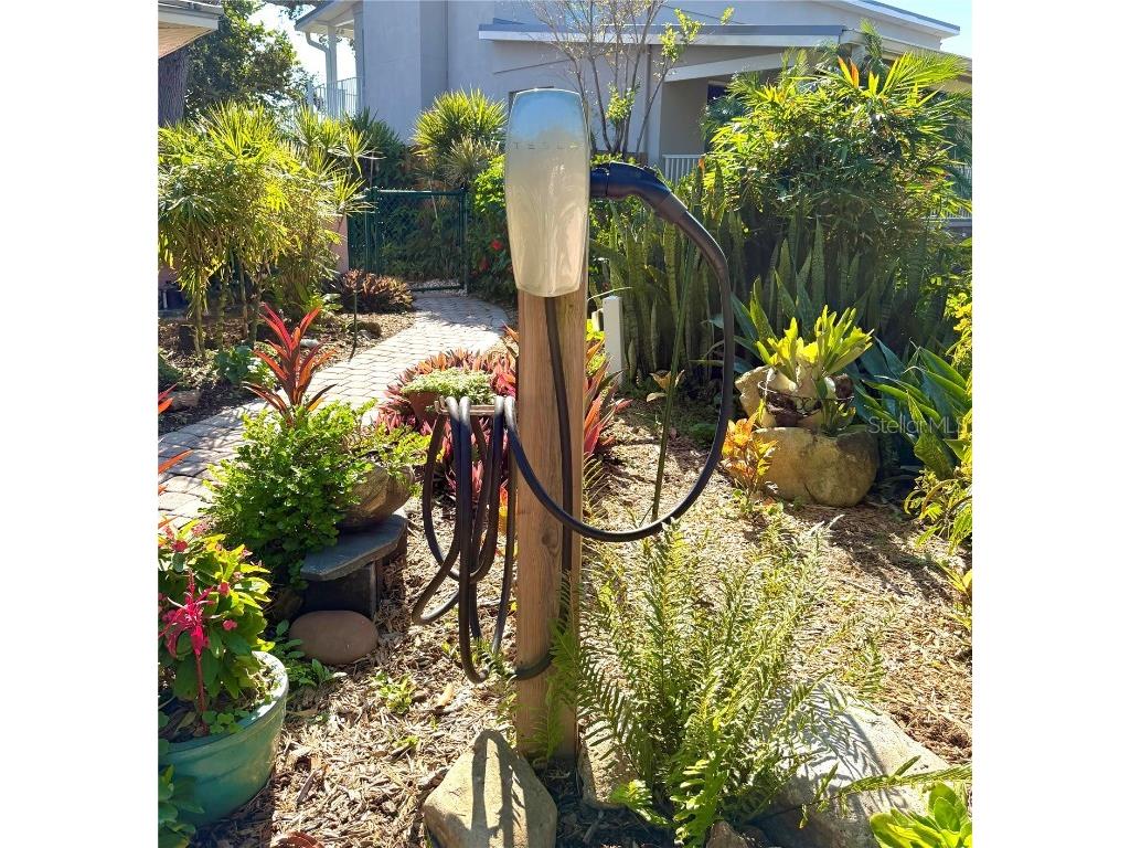 2158 Blossom Way S Saint Petersburg FL 33712 TB8445146 image9