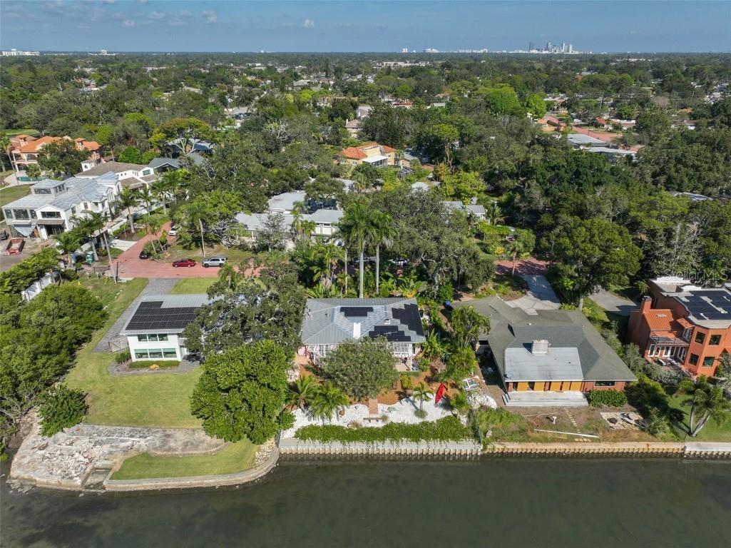 2158 Blossom Way S Saint Petersburg FL 33712 TB8445146 image93