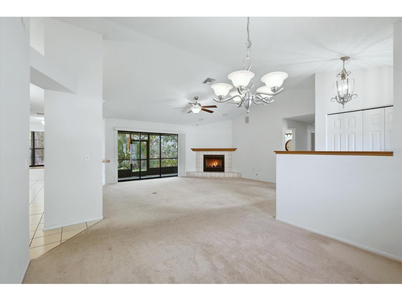 2158 Cork Oak Street Sarasota FL 34232 A4686101 image16