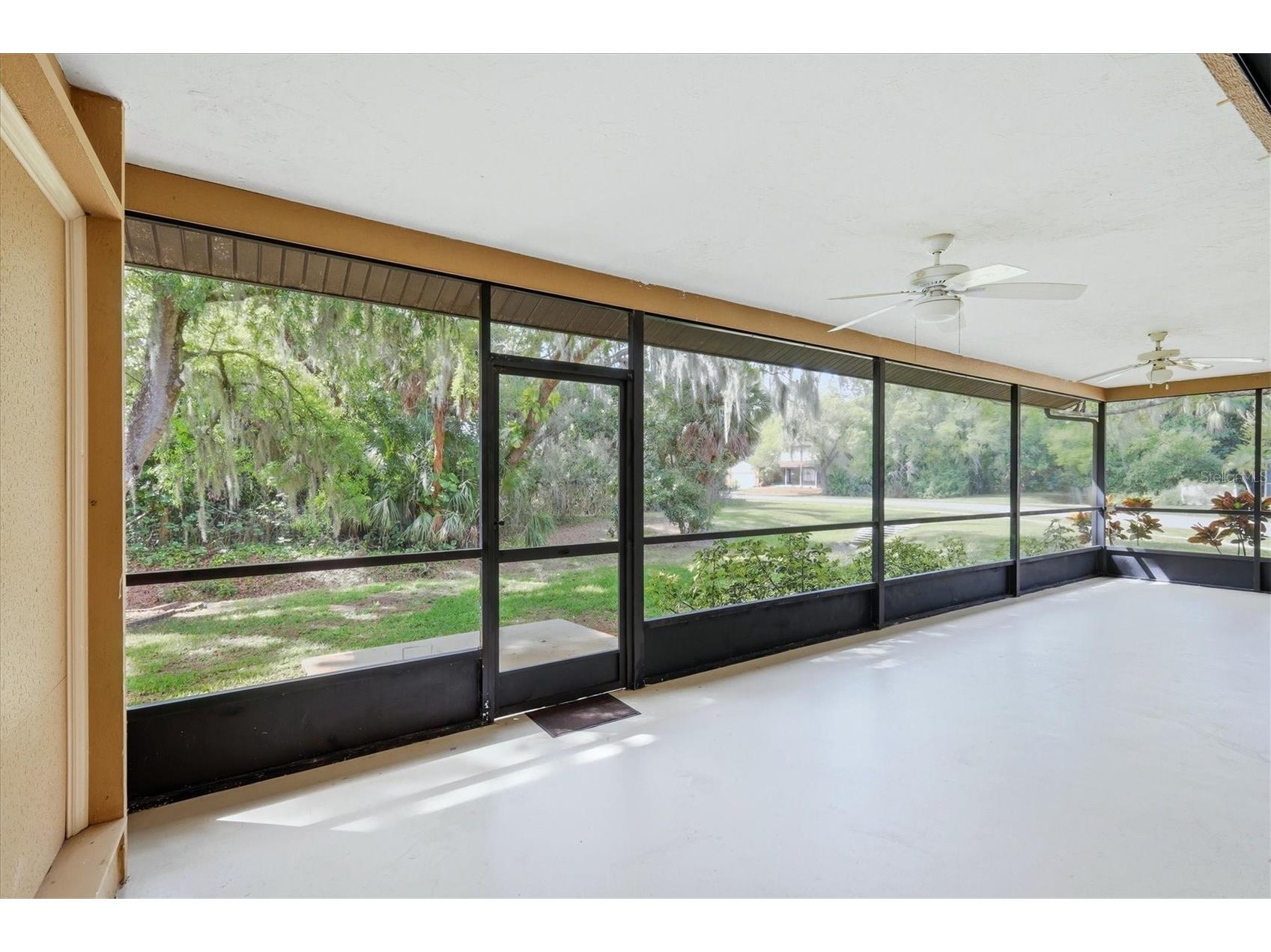 2158 Cork Oak Street Sarasota FL 34232 A4686101 image41