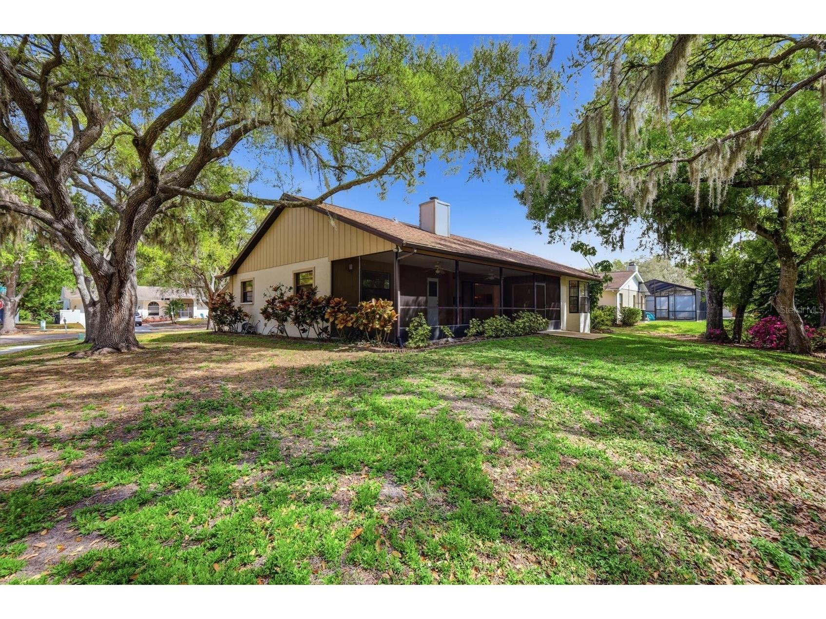 2158 Cork Oak Street Sarasota FL 34232 A4686101 image43