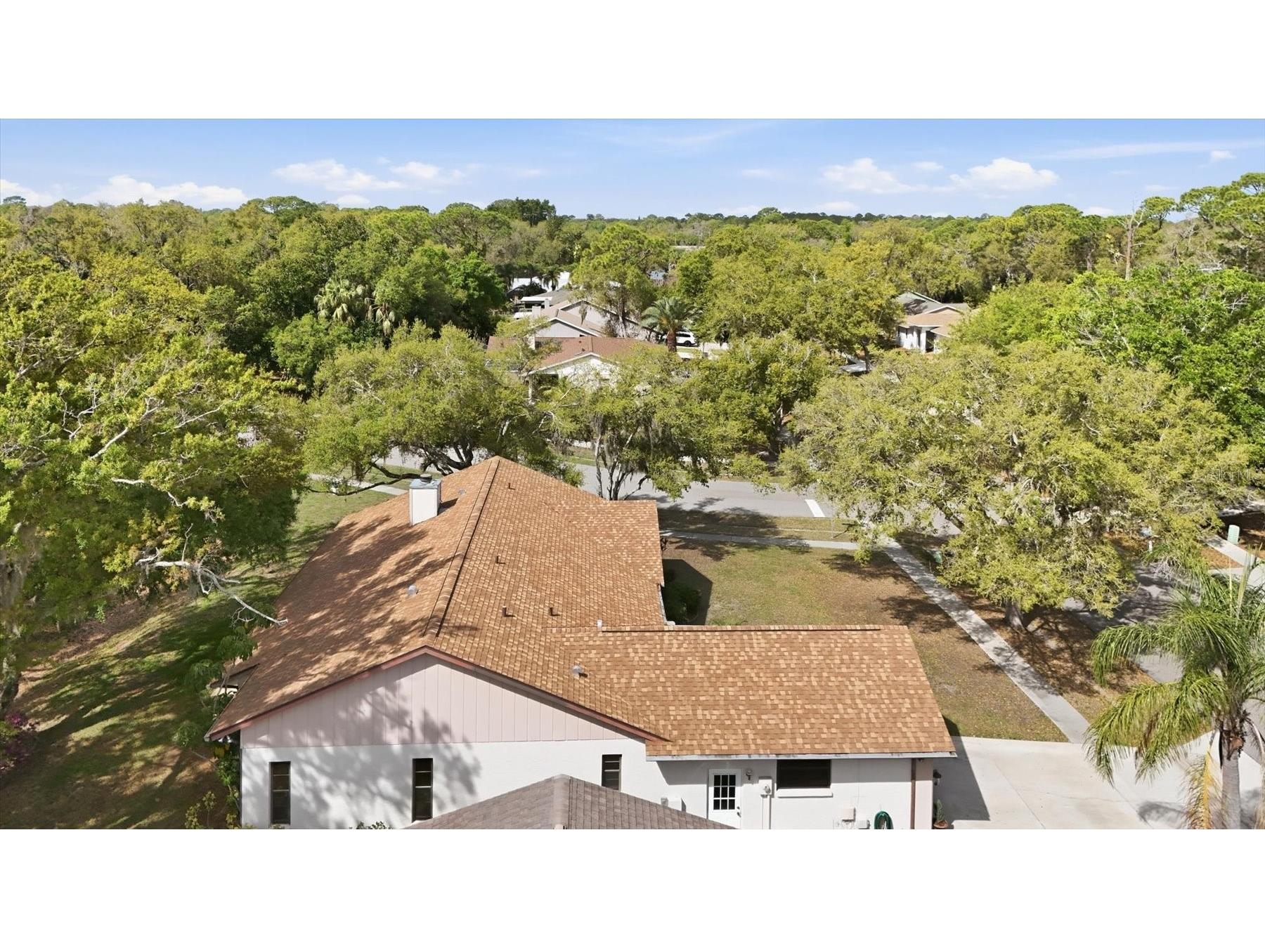 2158 Cork Oak Street Sarasota FL 34232 A4686101 image46