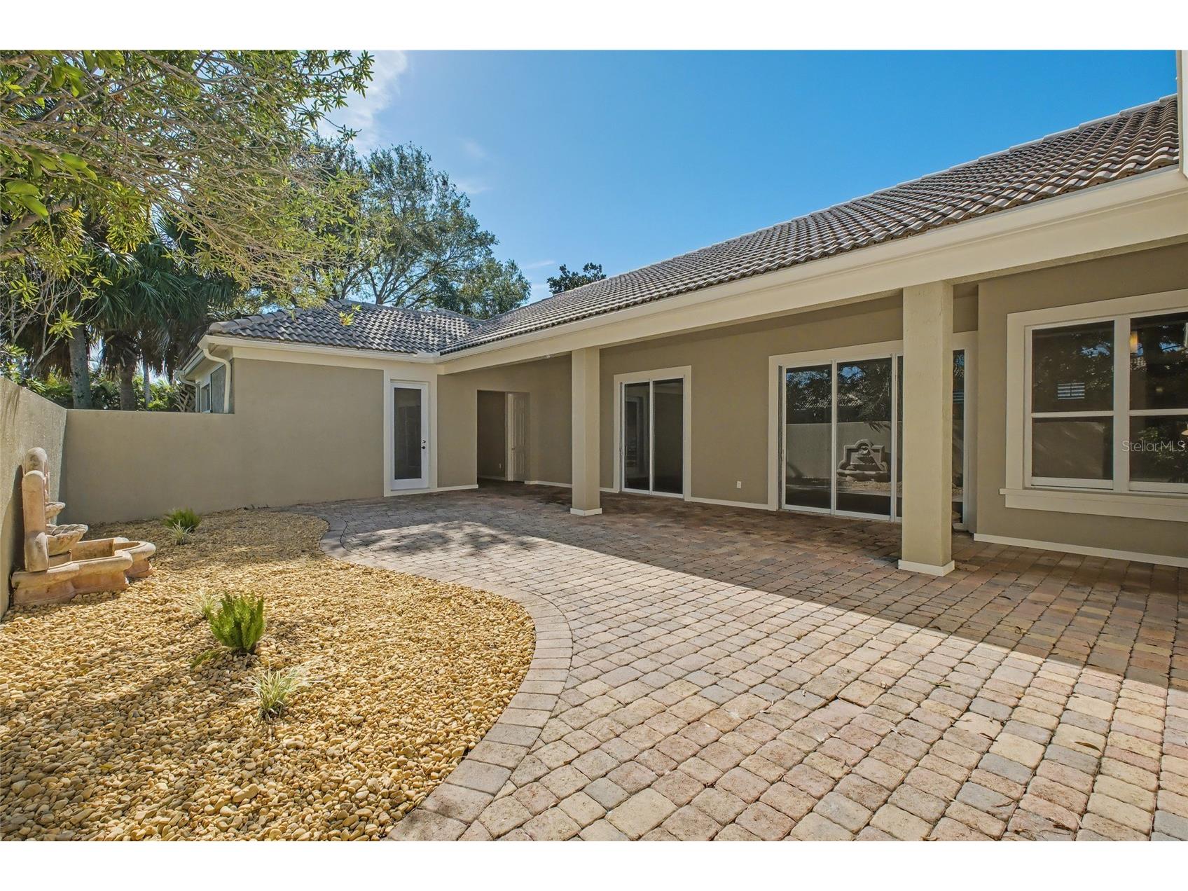 2158 Falls Circle Vero Beach FL 32967 O6375207 image5