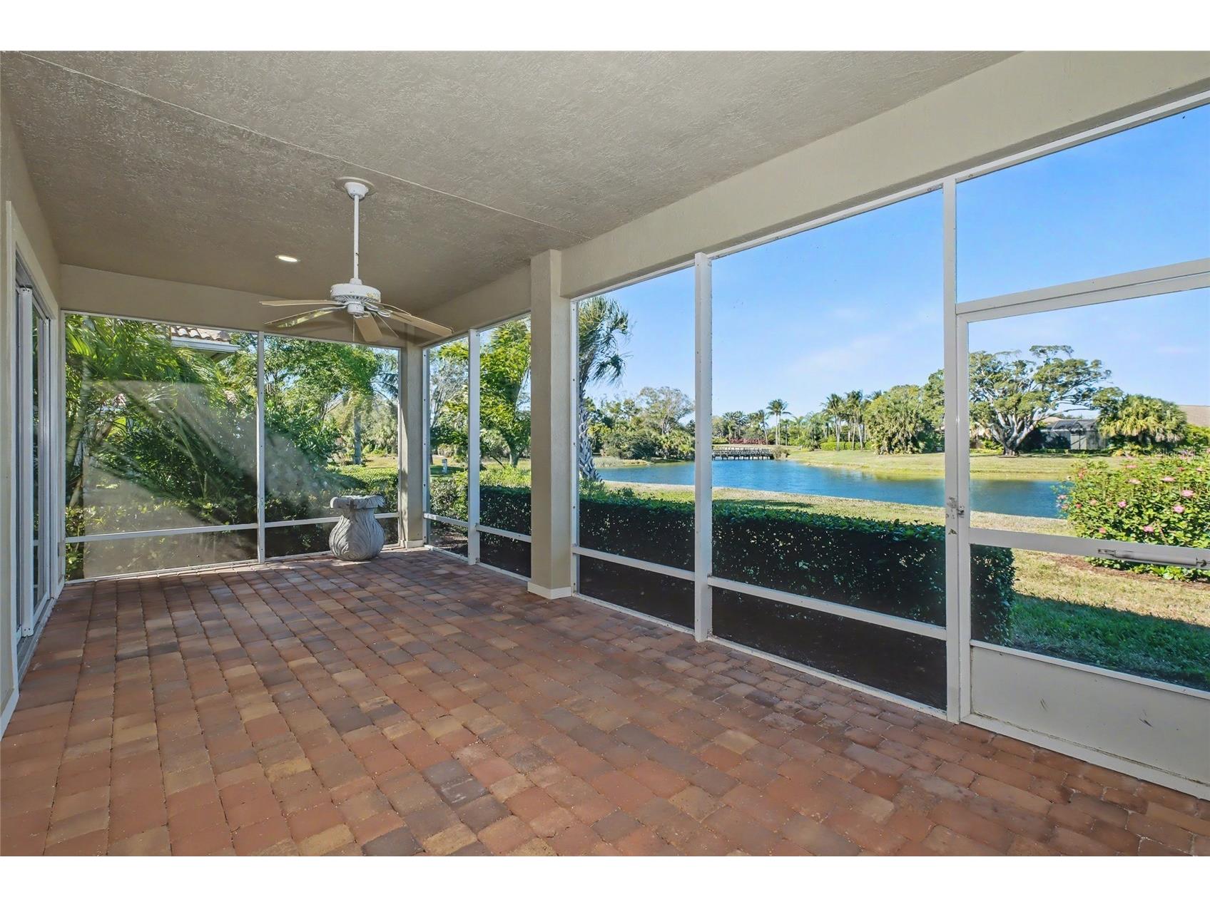 2158 Falls Circle Vero Beach FL 32967 O6375207 image8