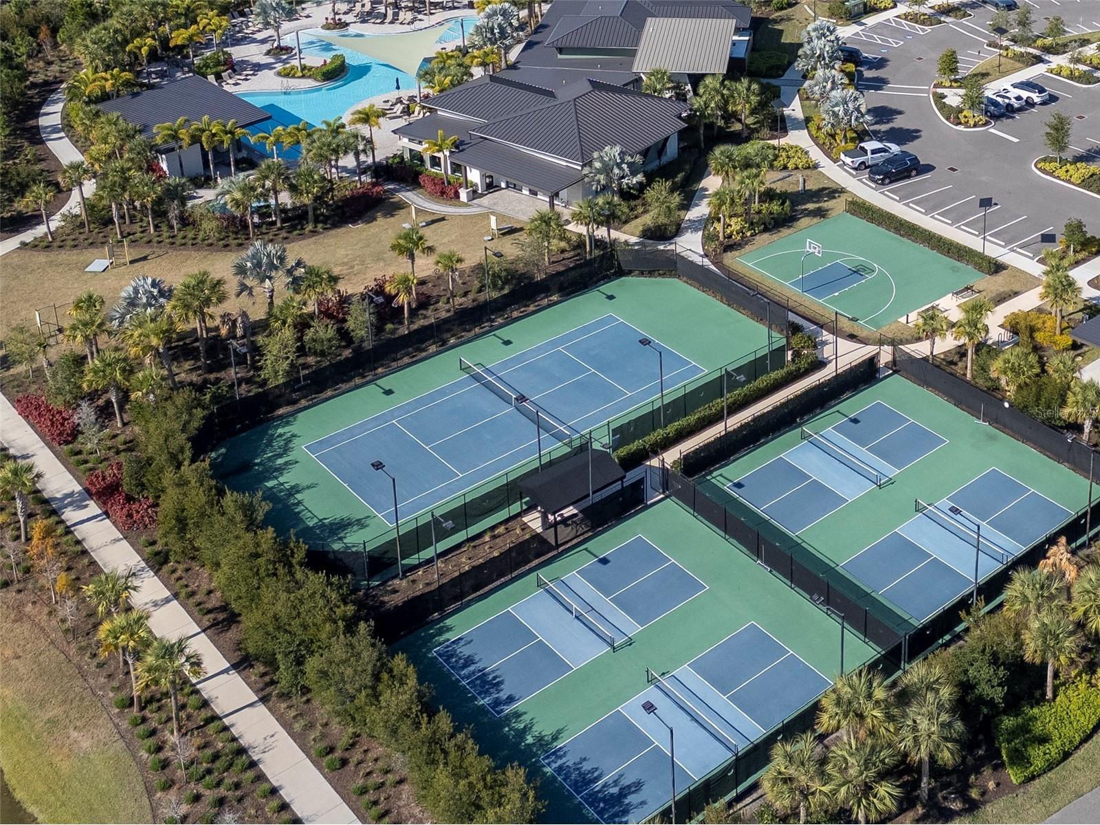 2158 Mizzen Way Wesley Chapel FL 33543 TB8467688 image89