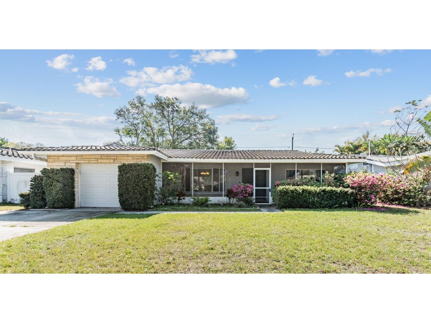 2159 Greenbriar Boulevard Clearwater FL 33763 U8192563 image1