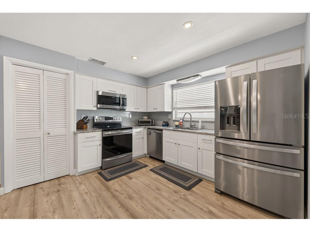 2159 Greenbriar Boulevard Clearwater FL 33763 TB8520152 image15