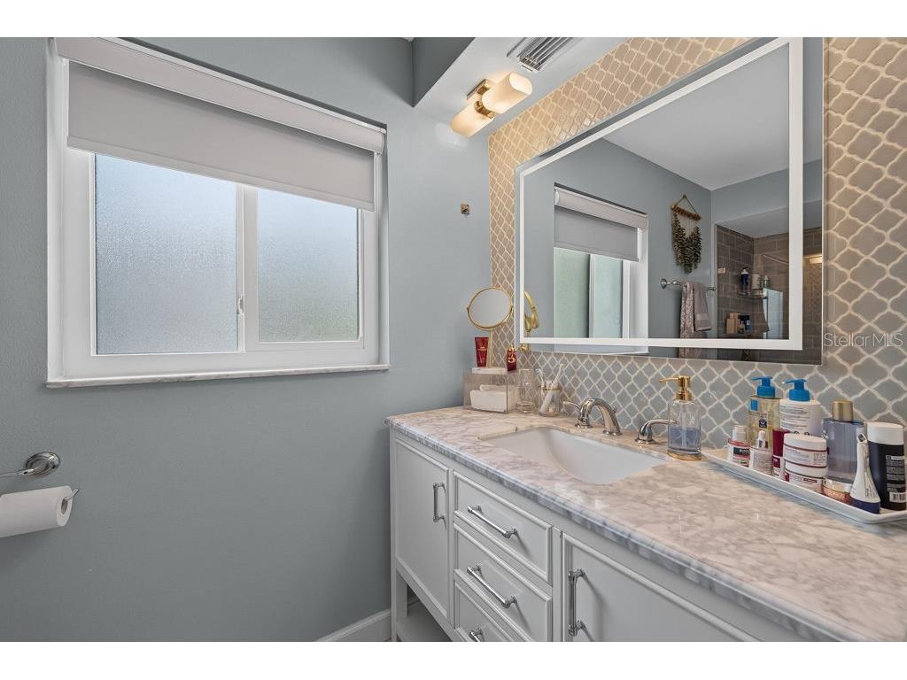 2159 Greenbriar Boulevard Clearwater FL 33763 TB8520152 image28