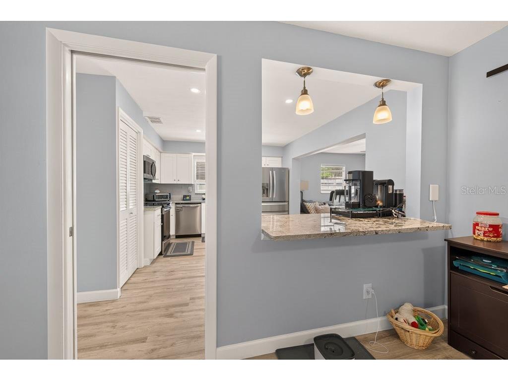 2159 Greenbriar Boulevard Clearwater FL 33763 TB8520152 image9