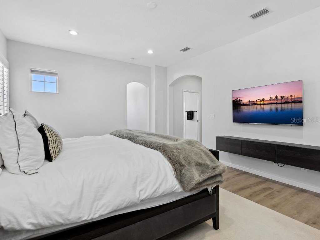 2159 Hawthorne Street Sarasota FL 34239 A4671095 image21