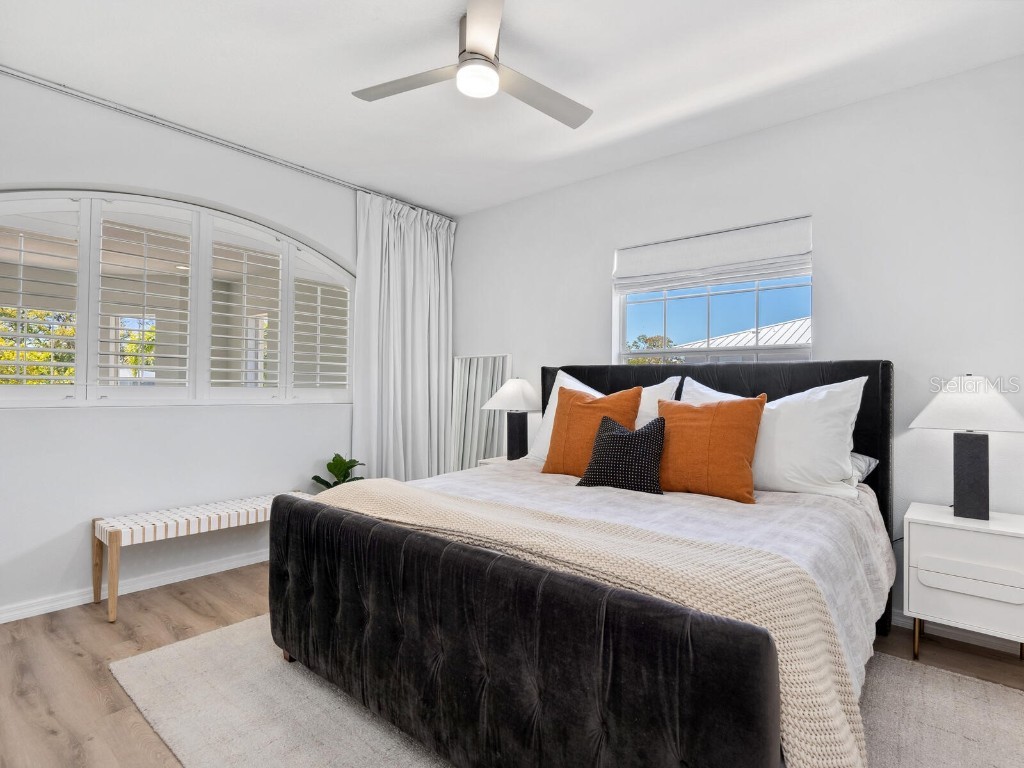 2159 Hawthorne Street Sarasota FL 34239 A4671095 image26